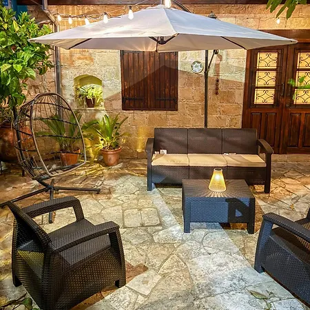 別荘 Licensed Loula's Village House-arsos, Cyprus Wine Route *