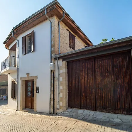 別荘 Licensed Loula's Village House-arsos, Cyprus Wine Route *